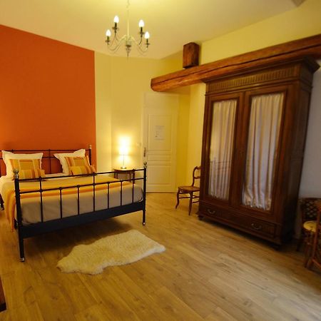 Chambre D'Hotes Le Jardin Des Pierres Dorees Marcy 외부 사진