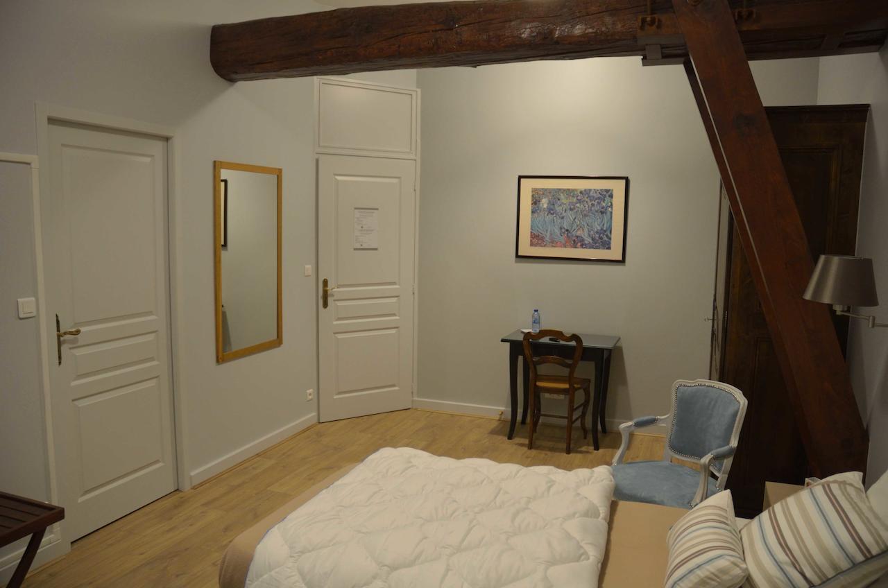 Chambre D'Hotes Le Jardin Des Pierres Dorees Marcy 외부 사진